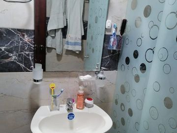 SE VENDE HERMOSA CASA DE 4 PISOS  EN BOITA