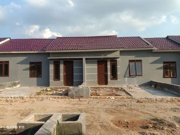 Rumah subsidi nyaman sisah tanah luas