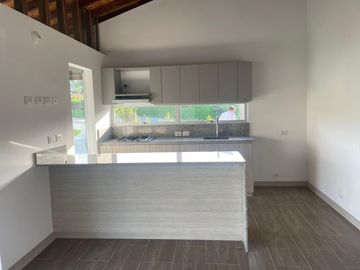 casa en arriendo/venta en km 2 vía el caimo. Cod A9433436