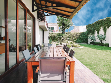 Increíble casa en venta en residencial Los Alcatraces, Calzada Zavaleta