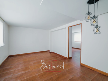 Increíble casa en venta en residencial Los Alcatraces, Calzada Zavaleta