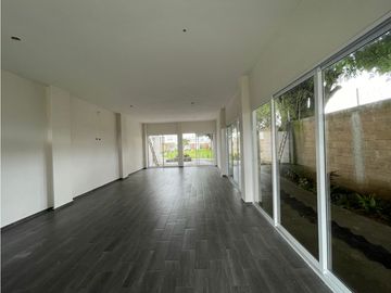 Casa En Venta Dentro De Fraccionamiento En Cuautlancingo