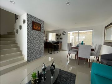 Casa En Venta Dentro De Fraccionamiento En Cuautlancingo