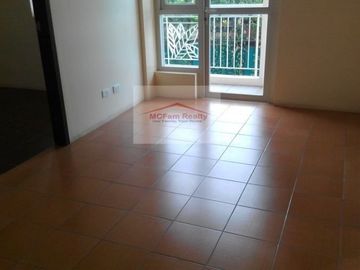 3 Bedrooms Mid Rise Condo for Sale in The Rochester San Joaquin Pasig City THE ROCHESTER Pasig City