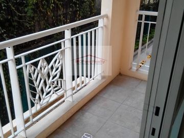 3 Bedrooms Mid Rise Condo for Sale in The Rochester San Joaquin Pasig City THE ROCHESTER Pasig City