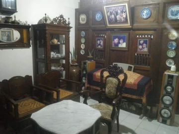 Kost dan rumah induk lokasi premium dekat Kampus UNY di Komplek Kolombo