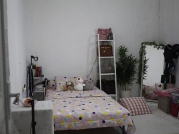 Rumah Ciputat dalam Perumahan Fasilitas Lengkap
