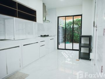 Luxury-private tropical 3bedrooms villa near Ruamchok/Sansai