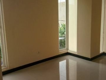 Rungkut Asri Baruu Minimalis bisa kpr