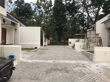 RUMAH MEWAH TERMURAH SIAP HUNI SELANGKAH ALUN-ALUN WONOSARI