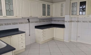RENT: Semi Furnished 4 Bedroom in Marinela Gardens San Juan