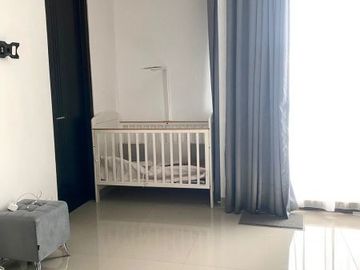 Rumah 2 lantai bagus terawat jatiwaringin bekasi