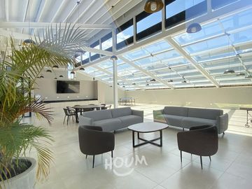 ¡VENDO LINDO DEPARTAMENTO DE ESTRENO ENTRGA INMEDIATA URB LOS MAZANOS SURCO!
Area Ocupada 86m2
3 dormitorios, 2 baños completos, balcón
Oportunidad