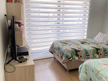 ¡VENDO LINDO DEPARTAMENTO DE ESTRENO ENTRGA INMEDIATA URB LOS MAZANOS SURCO!
Area Ocupada 86m2
3 dormitorios, 2 baños completos, balcón
Oportunidad