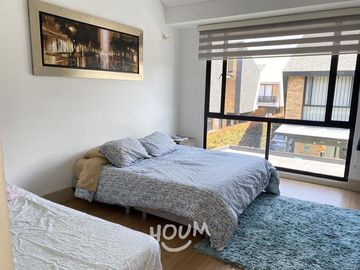 ¡VENDO LINDO DEPARTAMENTO DE ESTRENO ENTRGA INMEDIATA URB LOS MAZANOS SURCO!
Area Ocupada 86m2
3 dormitorios, 2 baños completos, balcón
Oportunidad
