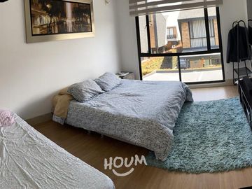 ¡VENDO LINDO DEPARTAMENTO DE ESTRENO ENTRGA INMEDIATA URB LOS MAZANOS SURCO!
Area Ocupada 86m2
3 dormitorios, 2 baños completos, balcón
Oportunidad