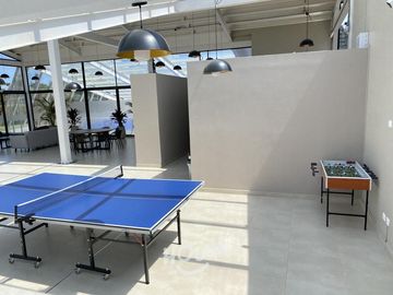 ¡VENDO LINDO DEPARTAMENTO DE ESTRENO ENTRGA INMEDIATA URB LOS MAZANOS SURCO!
Area Ocupada 86m2
3 dormitorios, 2 baños completos, balcón
Oportunidad