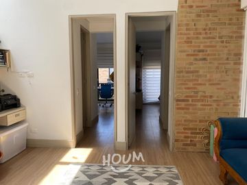 ¡VENDO LINDO DEPARTAMENTO DE ESTRENO ENTRGA INMEDIATA URB LOS MAZANOS SURCO!
Area Ocupada 86m2
3 dormitorios, 2 baños completos, balcón
Oportunidad