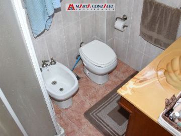 Triplex en Venta Haedo / Moron (A120 3604)