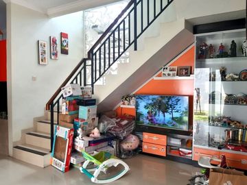 Rumah inimalis modern di Grand Tlogoadi Sleman Yogyakarta