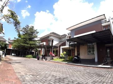 Rumah inimalis modern di Grand Tlogoadi Sleman Yogyakarta