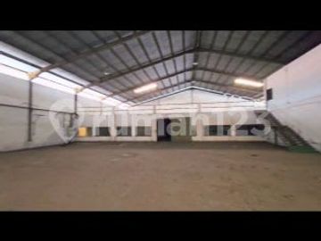 Disewakan Gudang Gandeng 2 Di Periuk Tangerang