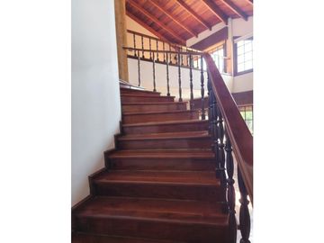 ESPETACULAR CHALET  A LA VENTA