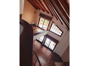 ESPETACULAR CHALET  A LA VENTA
