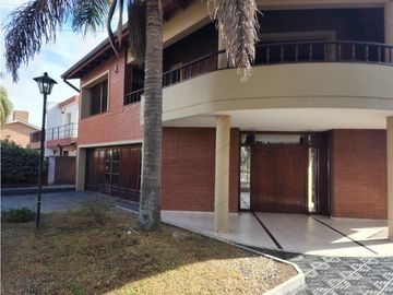 ESPETACULAR CHALET  A LA VENTA