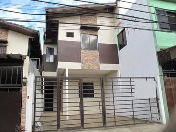 PH901 West Faiview House and Lot For Sale At 4.8M