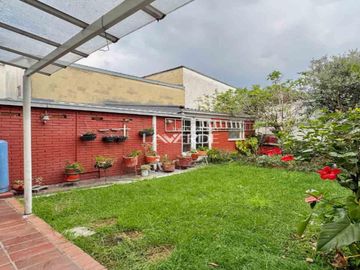 Espectacular Casa en venta, ubicada en la Castellana