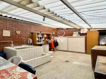 Espectacular Casa en venta, ubicada en la Castellana