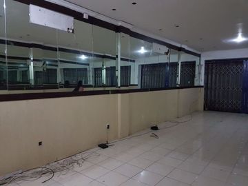 Ruko 3lt. Disewakan Darmo Baru Barat Surabaya KT