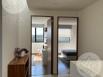 Venta de casa nueva en Metepec, 4 habitaciones, estacionamiento techado y amenidades