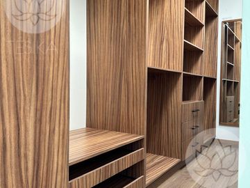 Venta de casa nueva en Metepec, 4 habitaciones, estacionamiento techado y amenidades