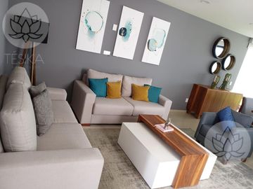 Venta de casa nueva en Metepec, 4 habitaciones, estacionamiento techado y amenidades