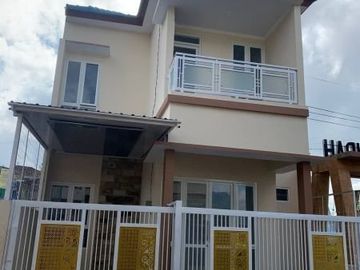 Rumah 2 Lantai Di Poros Jalan Alternatif Malang Batu BCI
