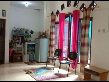Rumah Luas Cantik di Kompleks Dekat Alun-alun kota Depok GDC