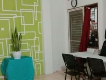 Rumah Luas Cantik di Kompleks Dekat Alun-alun kota Depok GDC