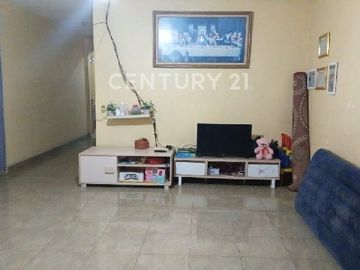Dijual  Cepat Rumah Terdepan Luas Strategis Harapan Indah1 Bekasi