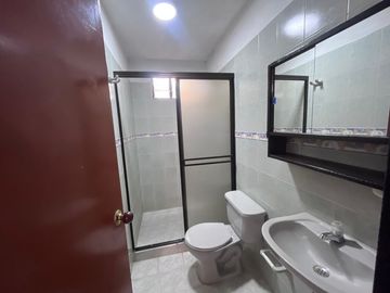 apartamento en venta en primero de mayo. Cod V9191438