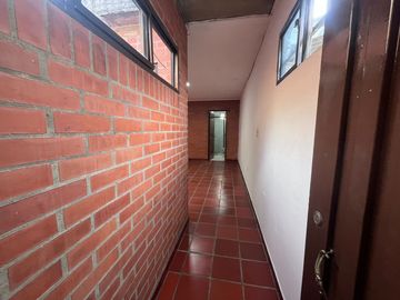 apartamento en venta en primero de mayo. Cod V9191438