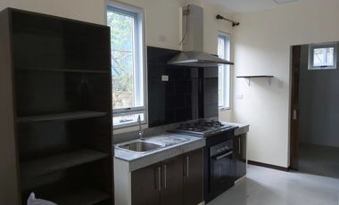 Condo-type Apartment for rent in Cebu City, Gated close to U. of San Carlos