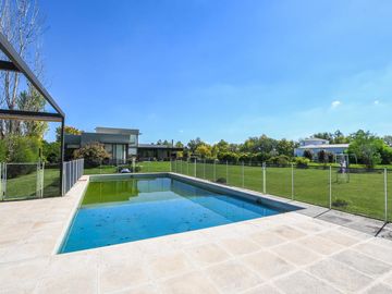 Casa de 3 dormitorios en venta con pileta Aldea golf  barrio cerrado privado