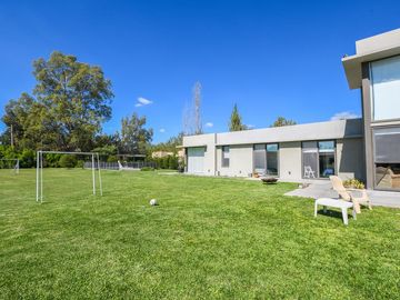 Casa de 3 dormitorios en venta con pileta Aldea golf  barrio cerrado privado