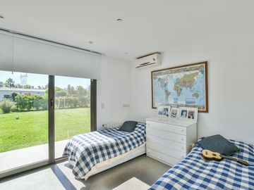 Casa de 3 dormitorios en venta con pileta Aldea golf  barrio cerrado privado