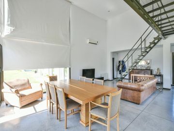 Casa de 3 dormitorios en venta con pileta Aldea golf  barrio cerrado privado