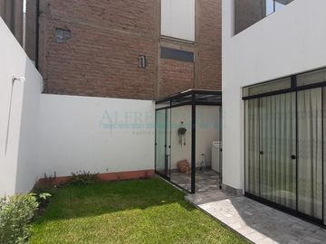 Casas Venta CAL. Loma Amorosa  - SANTIAGO DE SURCO