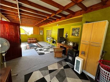 VENDE AMPLIO TERRENO CON 2 CASAS SECTOR EL RETIRO QUILPUE st