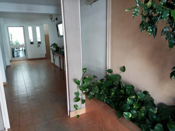 NUEVO PRECIO - PH en Venta en Caballito 3 ambientes al frente c balcón, cochera para 2 autos, 2° por escalera, 95 m2 + balcón - Ortega 900 (alt Rojas 